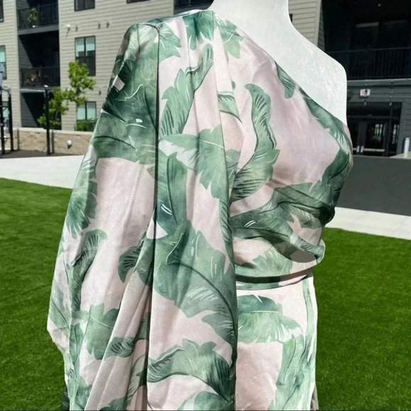 Significant Other Caspian One Shoulder Maxi Dress Tropical Leaf Size 2 - Picture 7 of 16